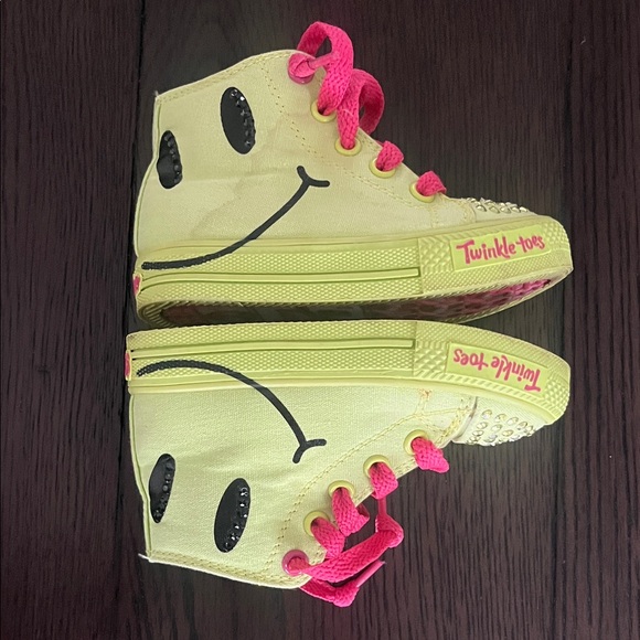 Toddler SKECHERS High-Top Twinkle Toes Sneakers - Picture 7 of 10
